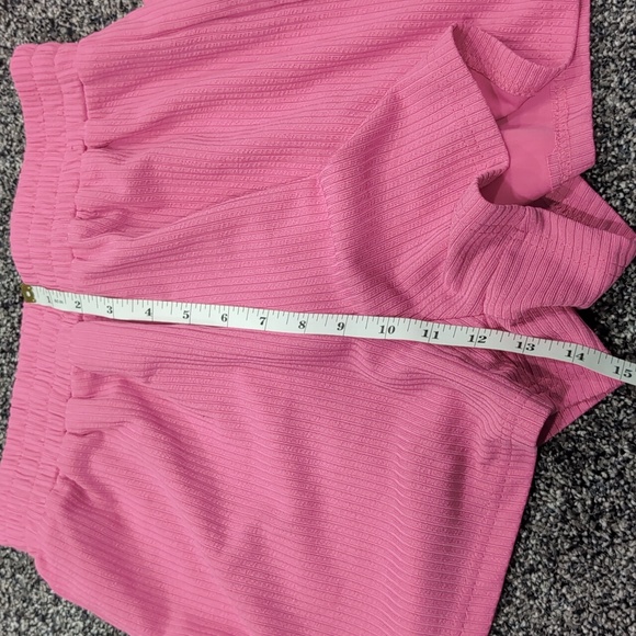 Bright Pink Sleeveless Top & Short Set - Picture 4 of 9